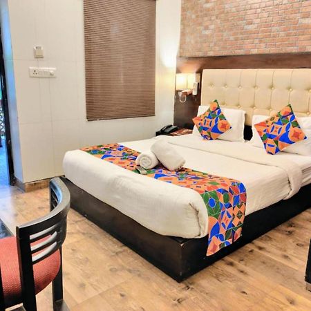 Heritage Hotel Lucknow Bagian luar foto