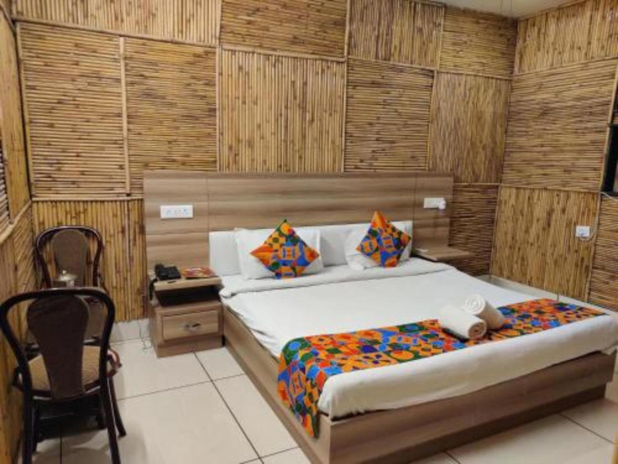 Heritage Hotel Lucknow Bagian luar foto