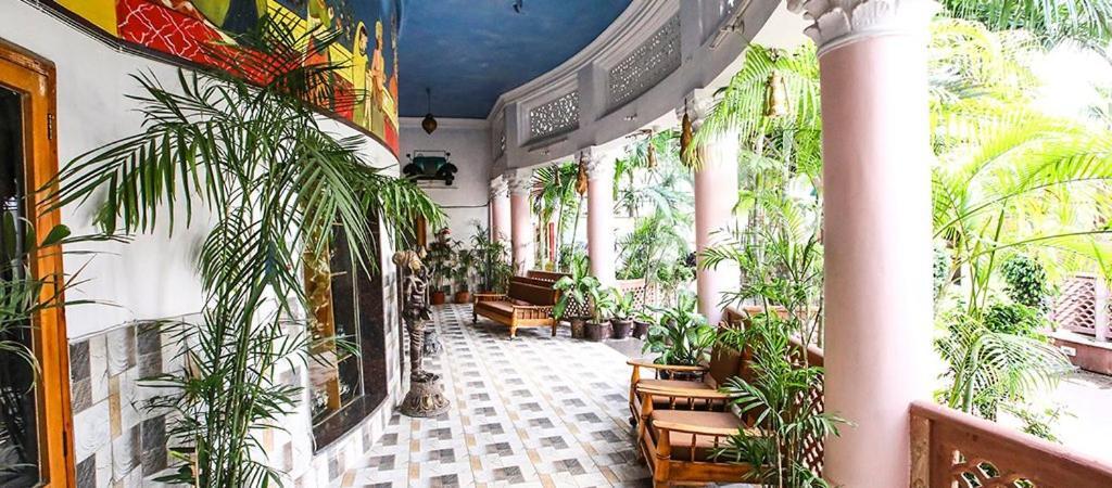 Heritage Hotel Lucknow Bagian luar foto